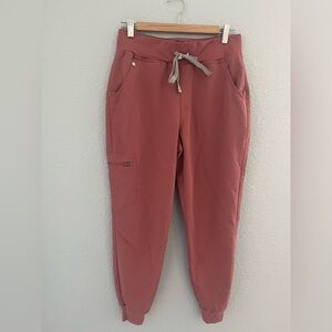 Figs Women's high waisted Zamora joggers in mauve